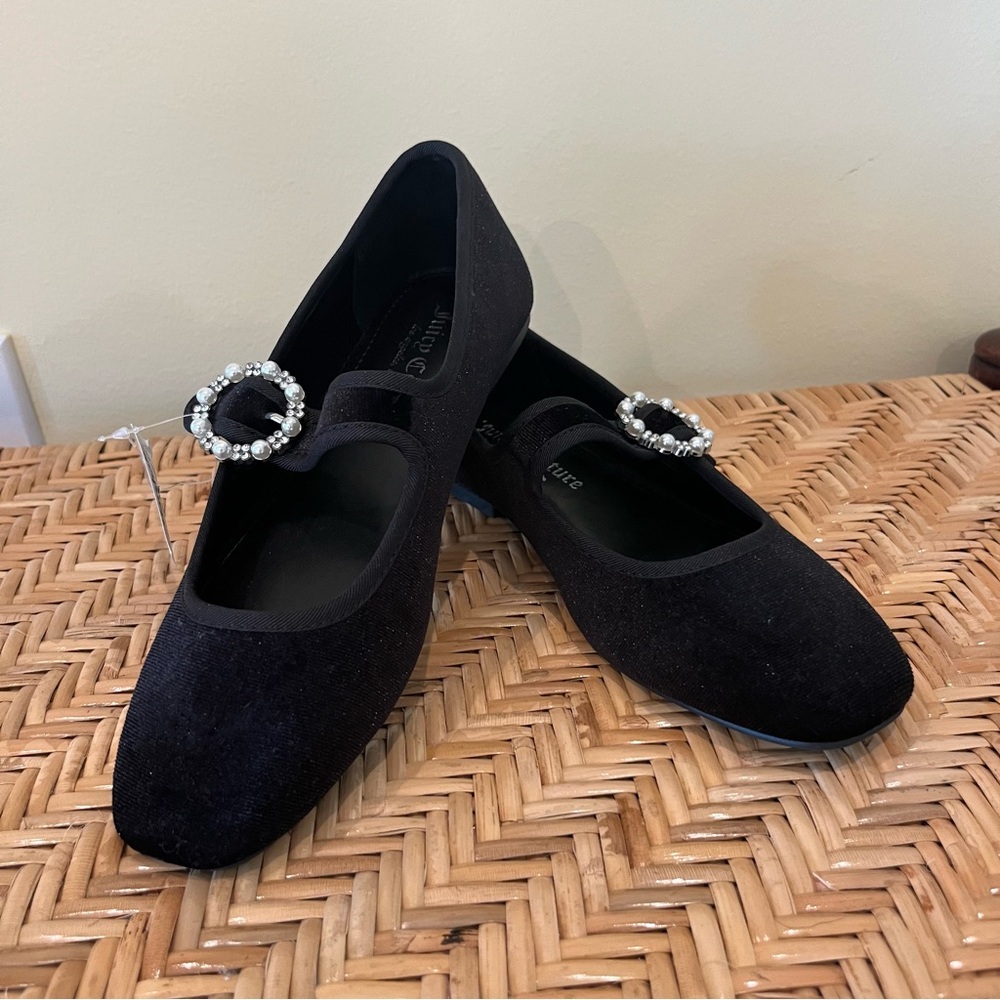 NWT Juicy Couture Black Suede Mary Jane Flats Size 6